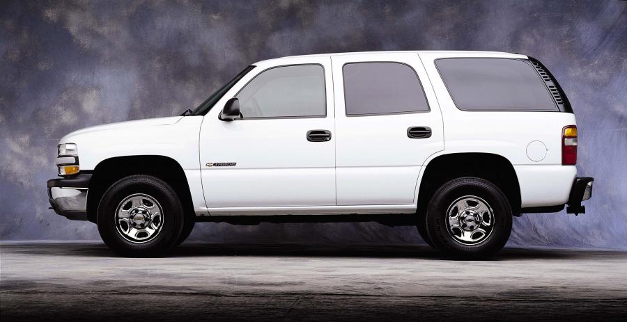  Chevrolet Tahoe 2000 года  (фото 47 из 57)